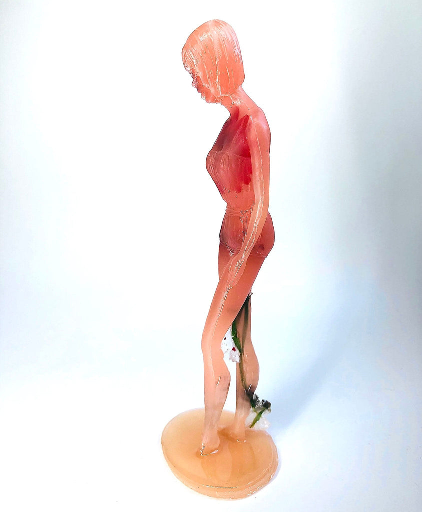 Contemporary resin sculptures Jennifer Khoshbin