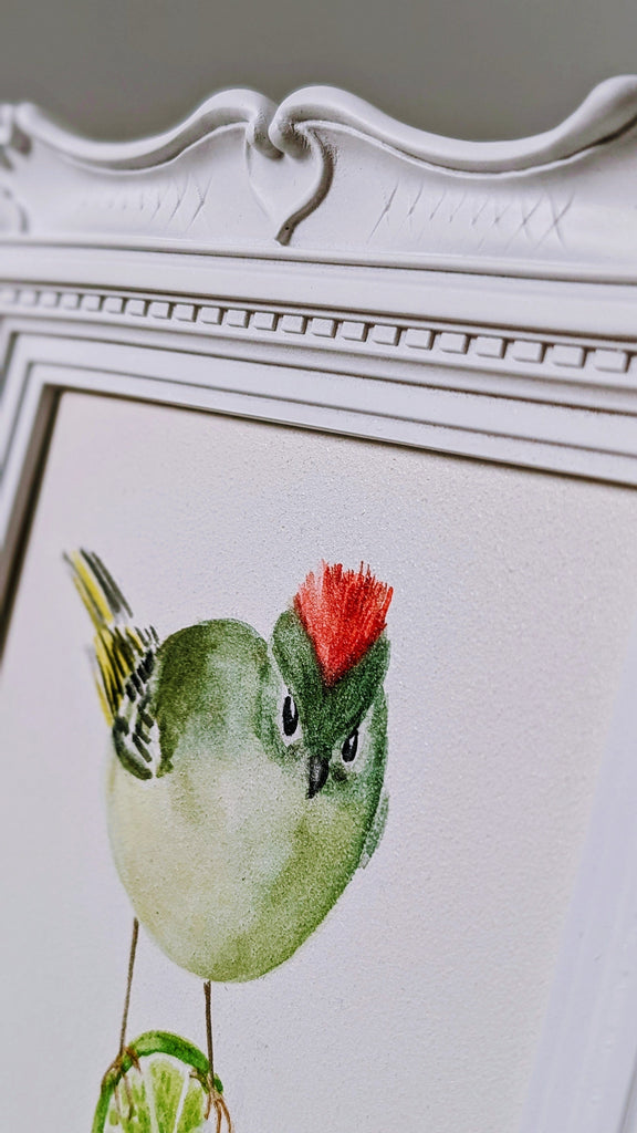 Volta Voloshin-Smith, Ruby Crowned Kinglet on a Key Lime Pie - Original Painting