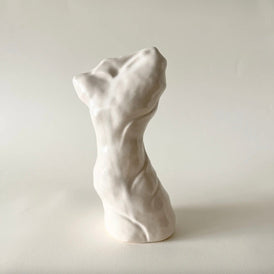 Elaine Truong ceramic sculpture irene